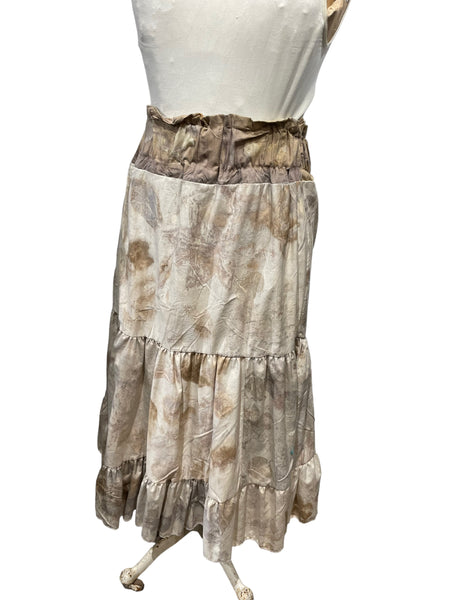 Cotton ecodyed skirt with tiers and bottom ruffle