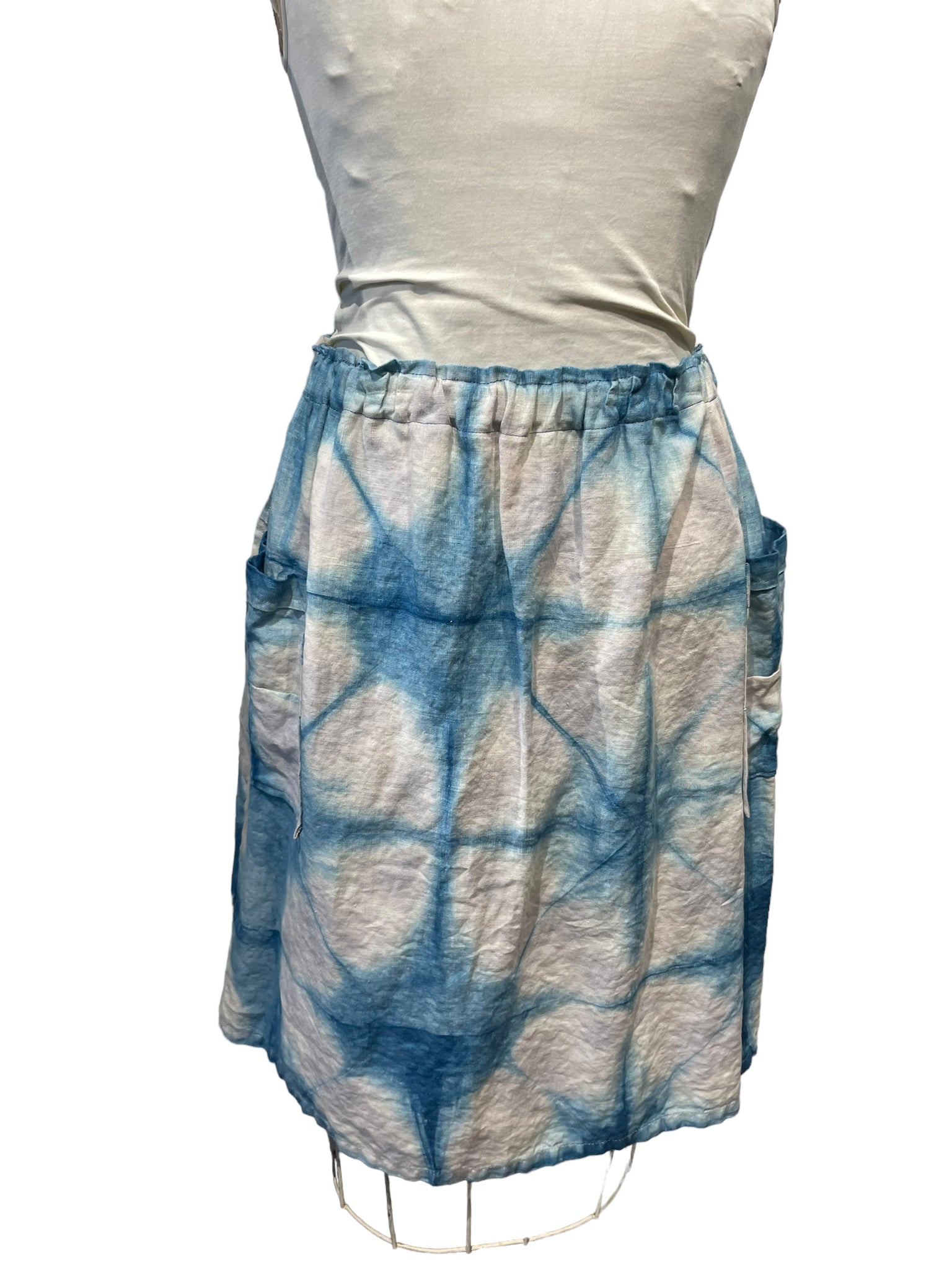 Linen skirt for the Urban nomad