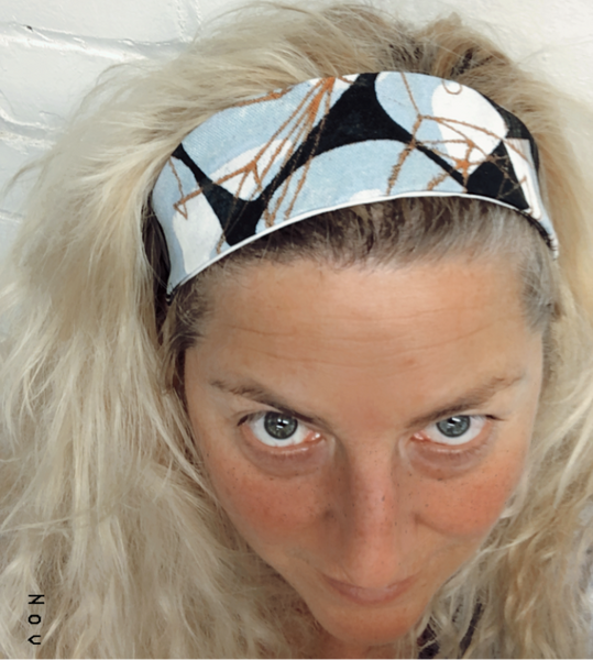 Reversible hairband