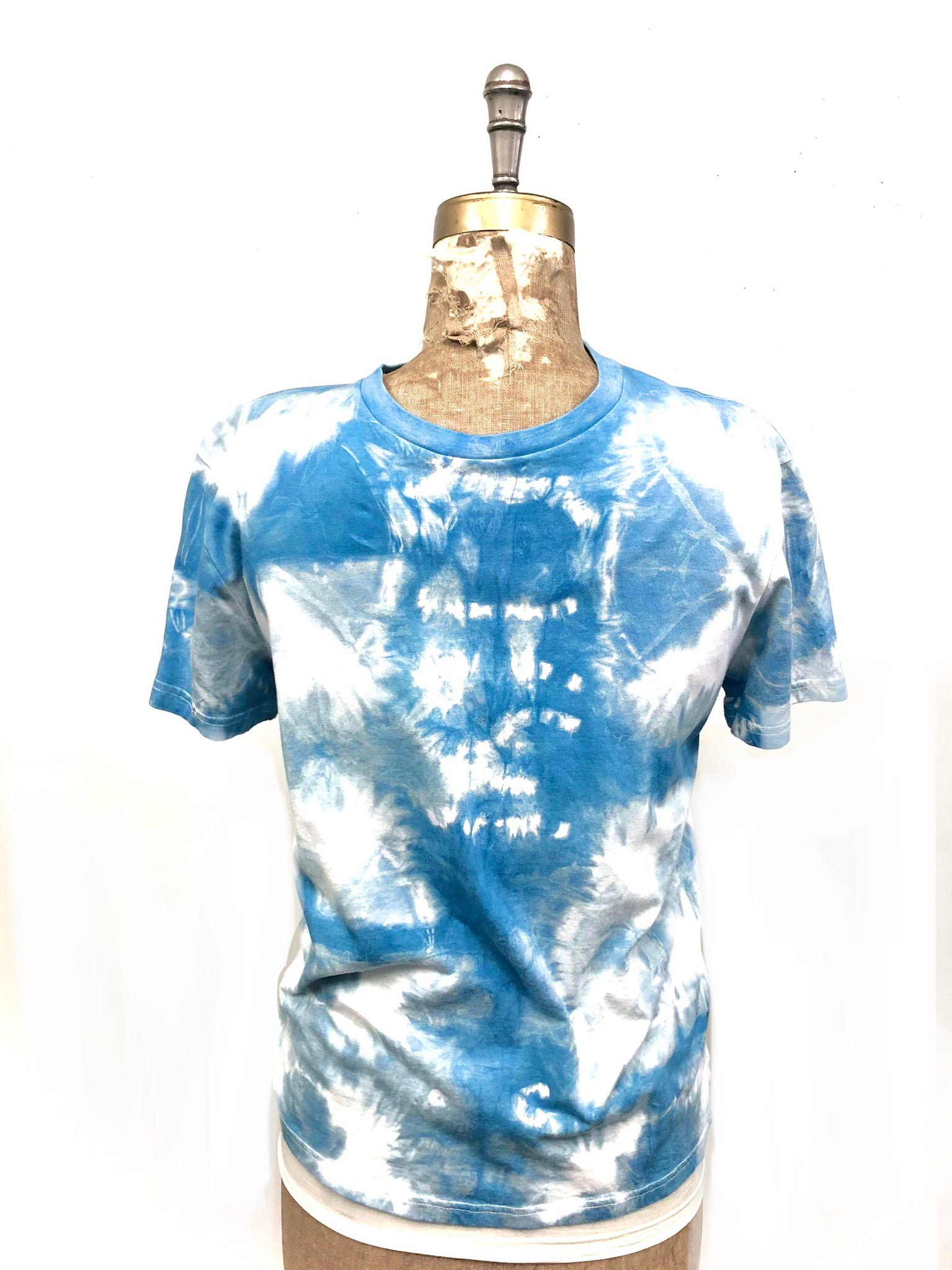 100% cotton indigo dyed T-shirt