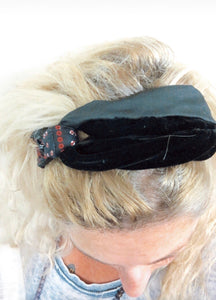 Knotted hairband